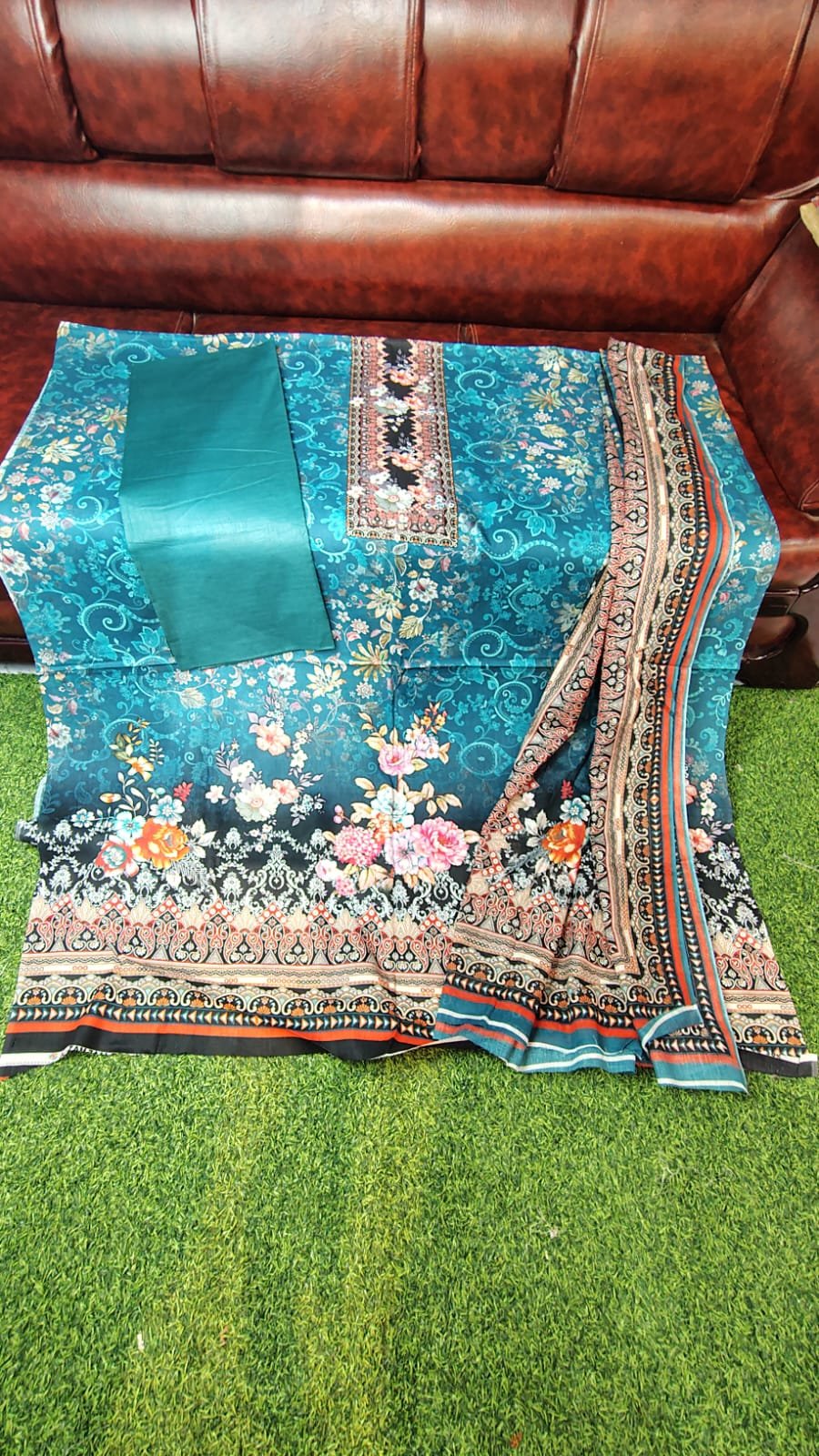 আনস্টিজ জমজম থ্রি পিস
