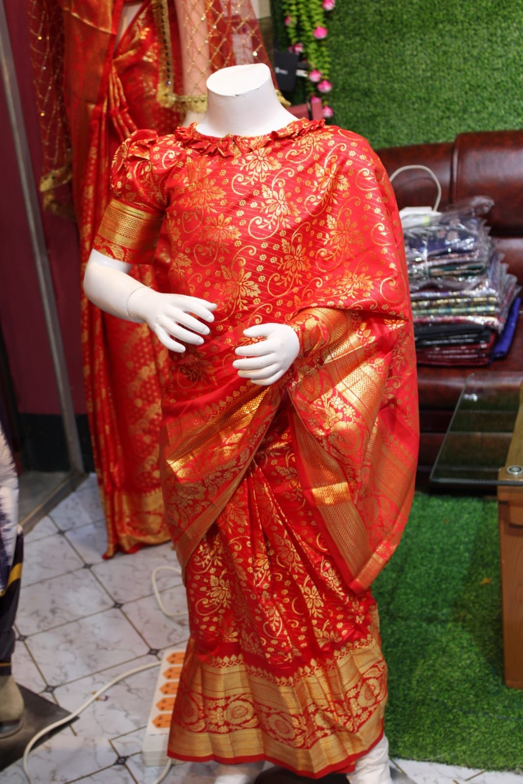 শিশুদের রেডিমেড শাড়ি