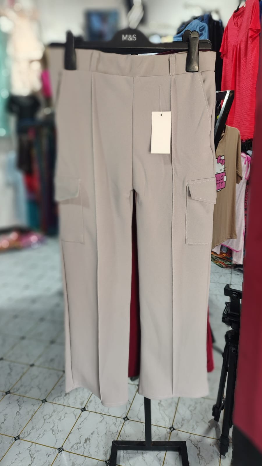 ফিমেল কার্গো প্যান্ট